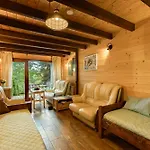 Pinusvillas Private Jacuzzi & Phyto-sauna * Zheleznitsa