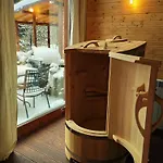 Pinusvillas Private Jacuzzi & Phyto-sauna *