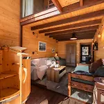 Feriehus Pinusvillas Private Jacuzzi & Phyto-sauna *