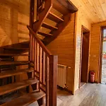 Feriehus Pinusvillas Private Jacuzzi & Phyto-sauna Zheleznitsa
