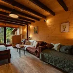 Pinusvillas Private Jacuzzi & Phyto-sauna Feriehus Zheleznitsa