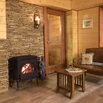 Pinusvillas Private Jacuzzi & Phyto-sauna Feriehus *