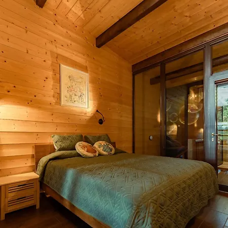 Pinusvillas Private Jacuzzi & Phyto-sauna Hébergement de vacances