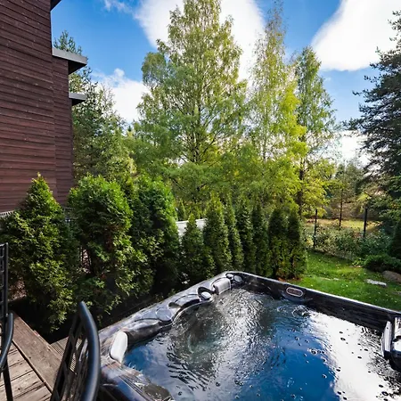 Pinusvillas Private Jacuzzi & Phyto-sauna Hébergement de vacances *