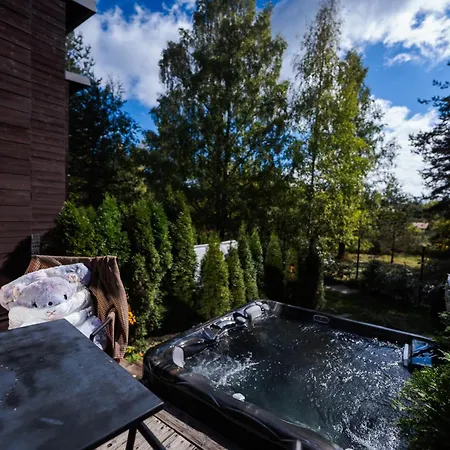 Pinusvillas Private Jacuzzi & Phyto-Sauna Dom wakacyjny *