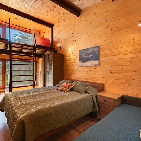 Pinusvillas Private Jacuzzi & Phyto-Sauna Zheleznitsa