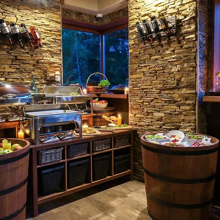 Dom wakacyjny Pinusvillas Private Jacuzzi & Phyto-Sauna