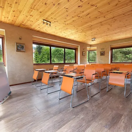 Pinusvillas Private Jacuzzi & Phyto-sauna Zseleznica