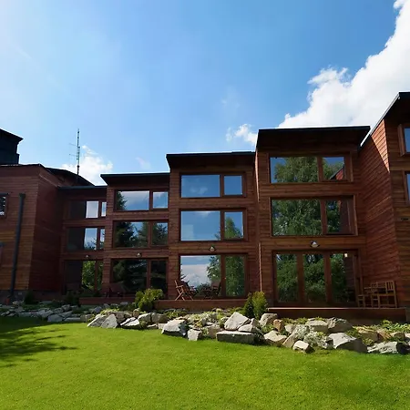 Pinusvillas Private Jacuzzi & Phyto-sauna Nyaraló