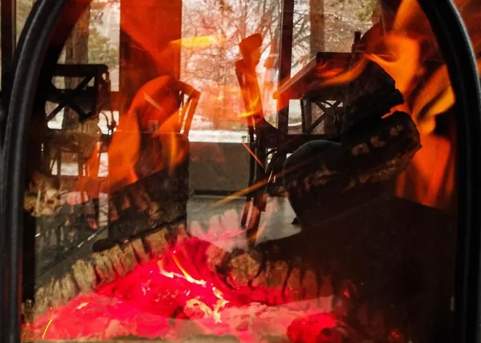 Pinusvillas Private Jacuzzi & Phyto-sauna Zheleznitsa