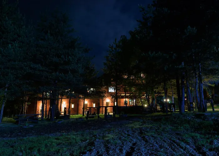 Pinusvillas Private Jacuzzi & Phyto-sauna Ваканционна къща Zheleznitsa