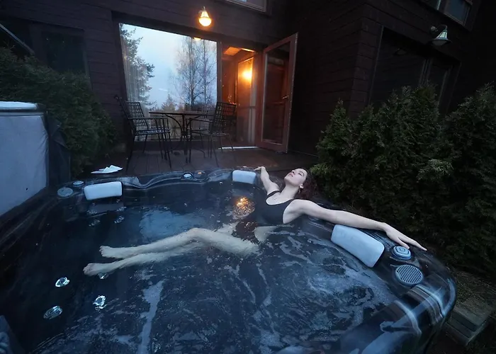 Pinusvillas Private Jacuzzi & Phyto-sauna Ваканционна къща *