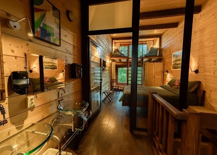 Pinusvillas Private Jacuzzi & Phyto-sauna Ваканционна къща