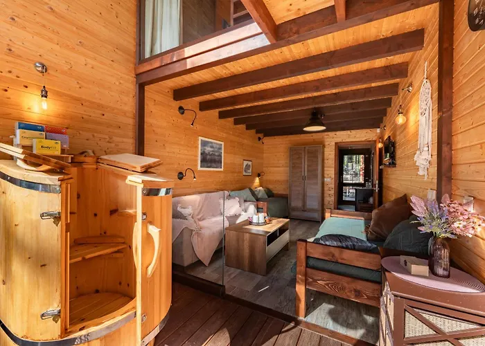 Ваканционна къща Pinusvillas Private Jacuzzi & Phyto-sauna *